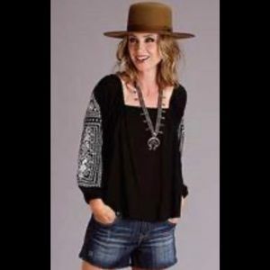 Stetson ladies embroidered blouse